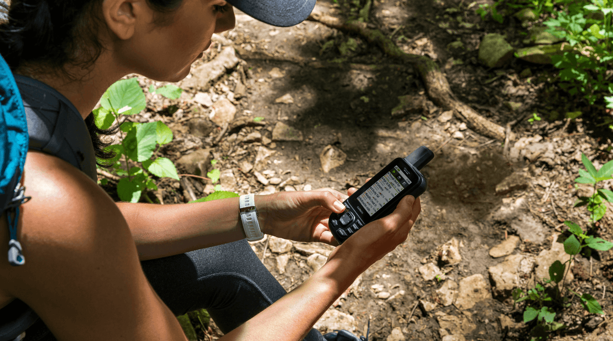 What is the Best Garmin Handheld Device for Hiking? - GTC
