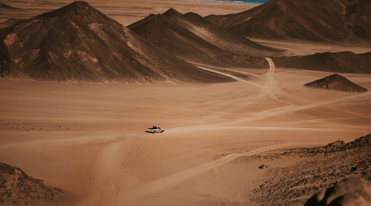 Thuraya SatSleeve+ | What makes it different? - GTC