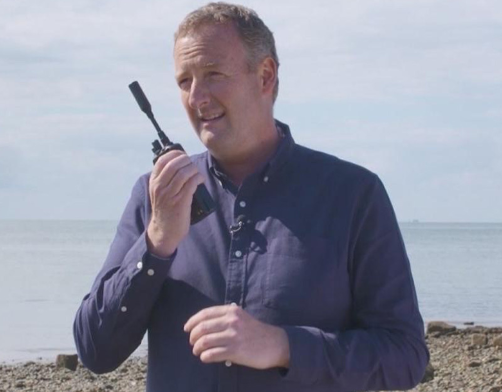 ICOM IC-SAT100 PTT